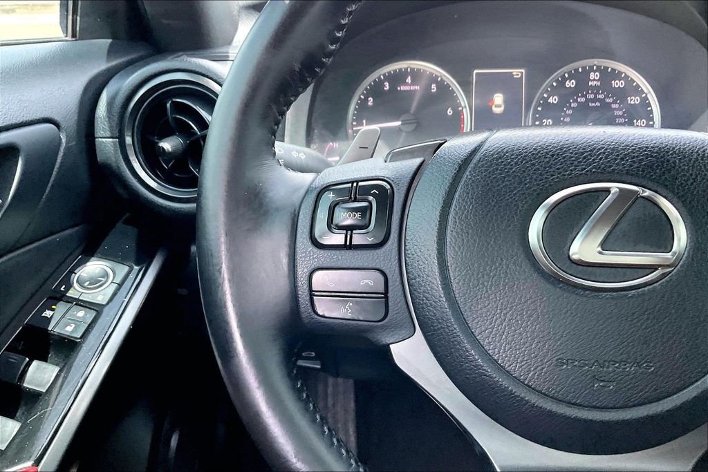 Used 2024 White Lexus 300 image 10
