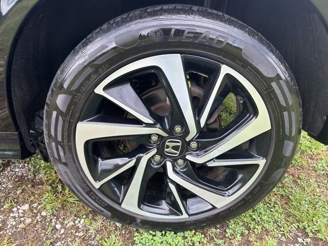 Used 2019 Black Honda Sport image 13