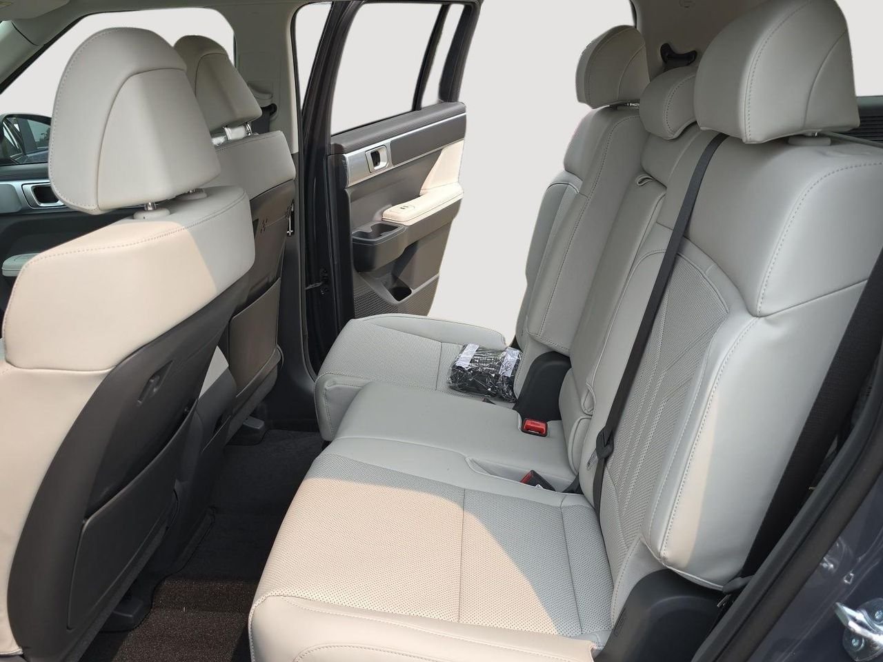 New 2026 Ecotronic Gray Hyundai SEL AWD image 56