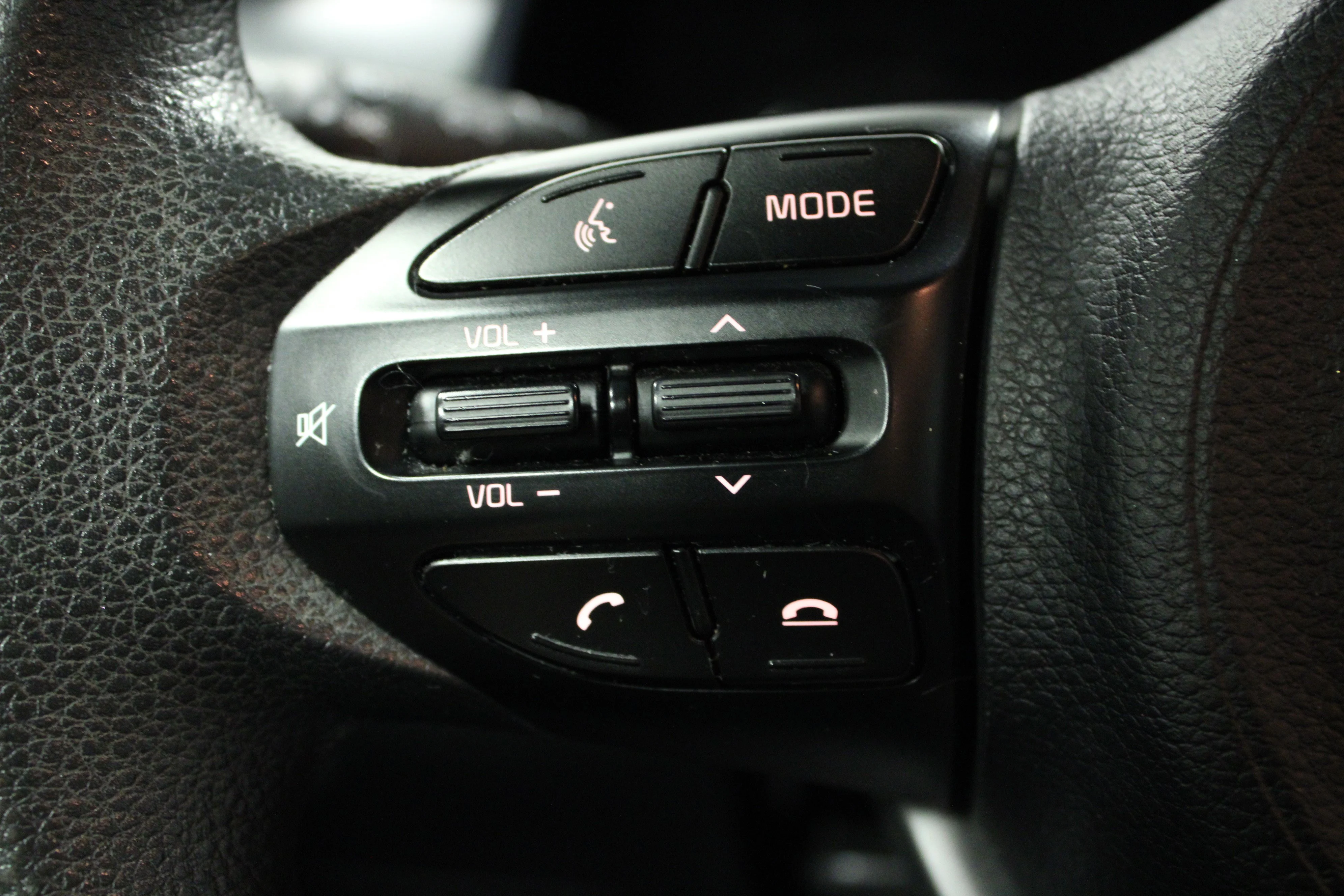 Used 2020 Phantom Gray Kia S image 19