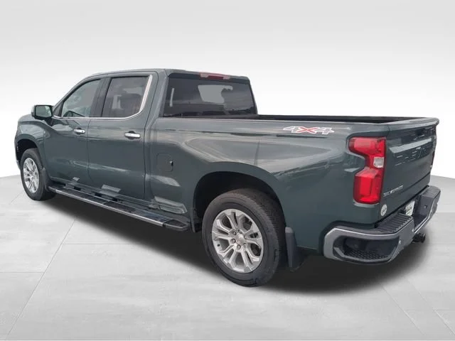Used 2025 Cypress Gray Chevrolet LTZ image 3