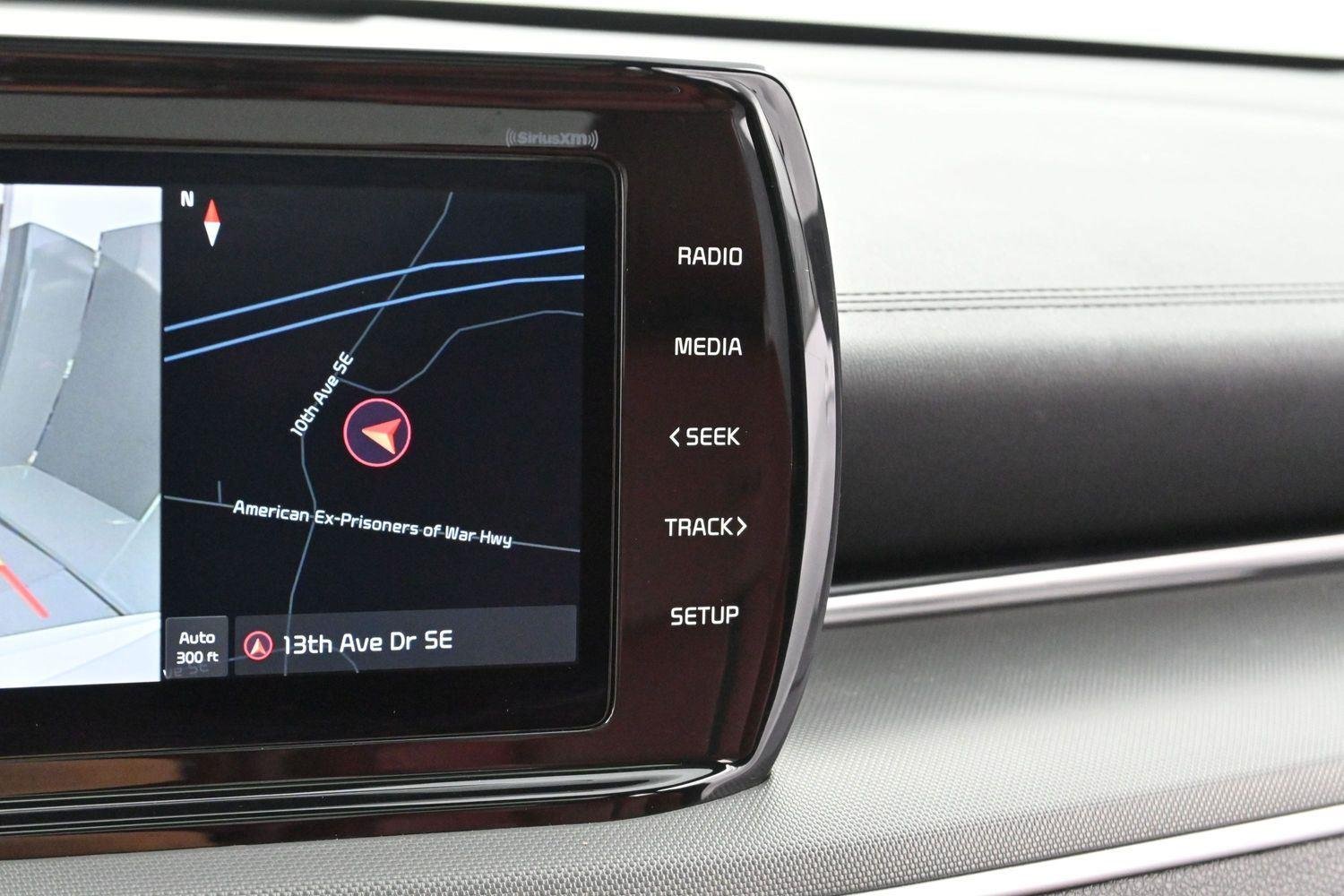 Used 2022 Glacial White Pearl Kia GT-Line image 24