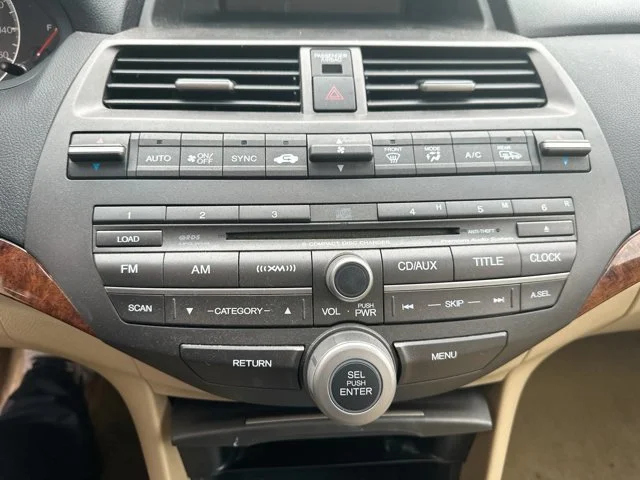 Used 2012  Honda EX-L image 38
