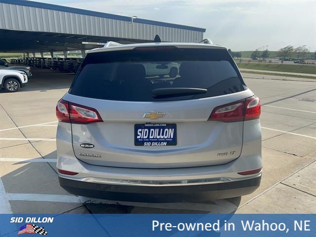 Used 2018 Silver Ice Metallic Chevrolet LT image 4