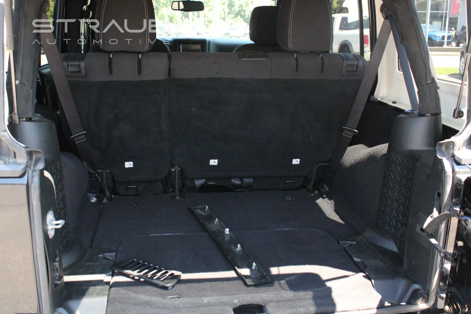 Used 2017 Black Clearcoat Jeep Rubicon image 9