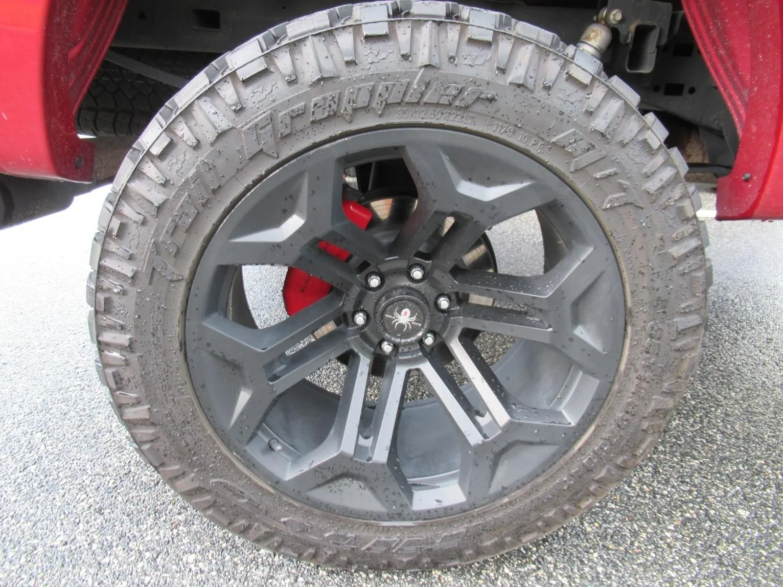 Used 2021 Red Ford XLT image 5