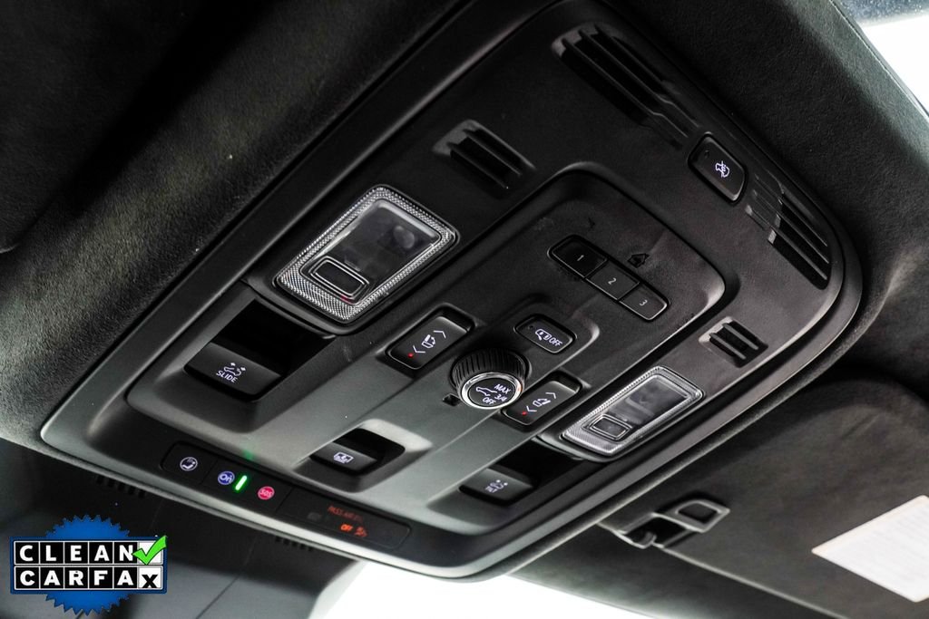 Used 2023 White Cadillac V-Series image 38