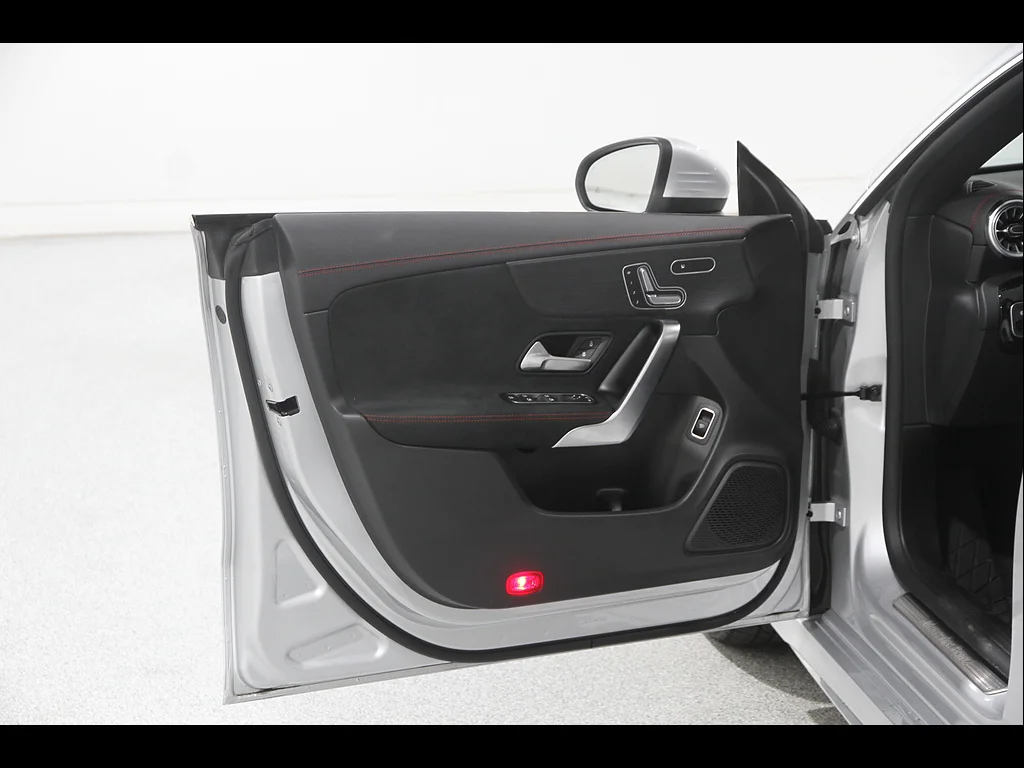 Used 2023 Iridium Silver Metallic Mercedes-Benz CLA 250 4MATIC® image 4