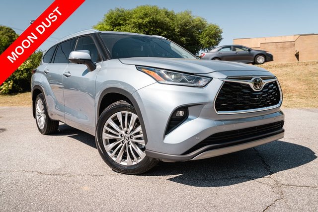 2024 Toyota Highlander Platinum