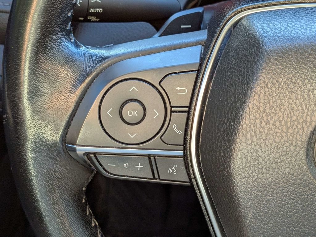 Used 2019 Blue Toyota XSE V6 image 26