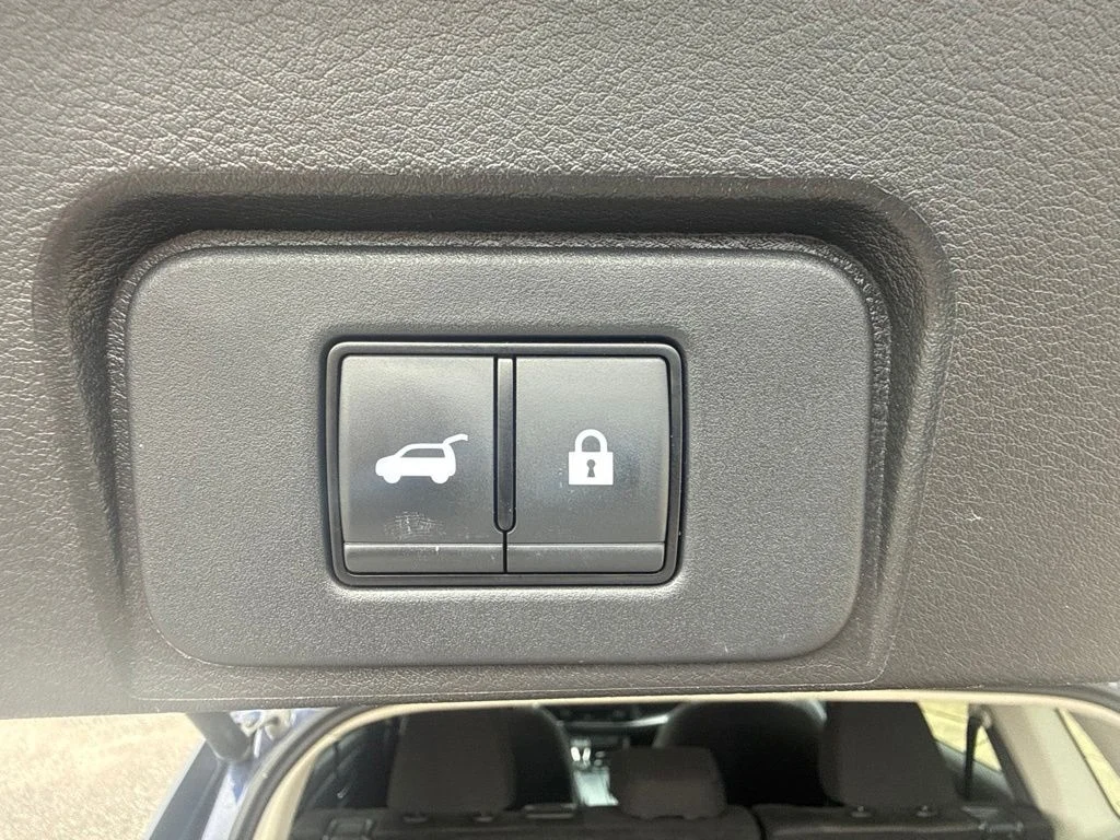 Used 2024 Deep Ocean Blue Pearl Nissan SV image 21