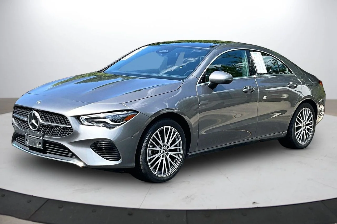 Certified Used 2025 Gray Mercedes-Benz CLA 250 image 4
