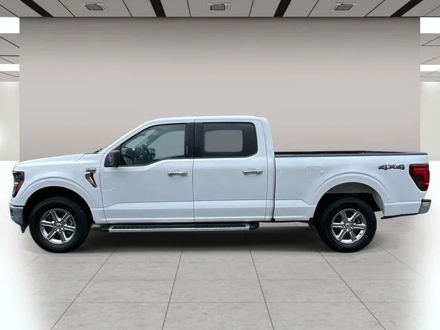 Used 2024 White Ford XLT image 7