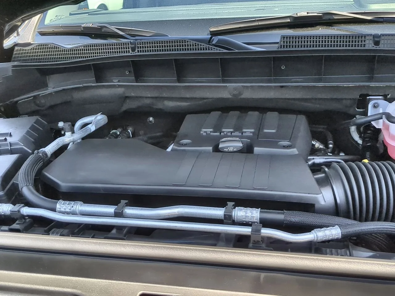 New 2026 Onyx Black GMC Elevation image 29