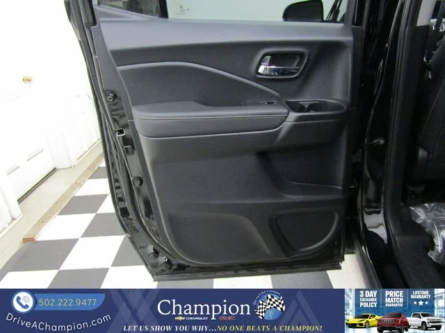 Used 2023 Black Honda RTL image 17