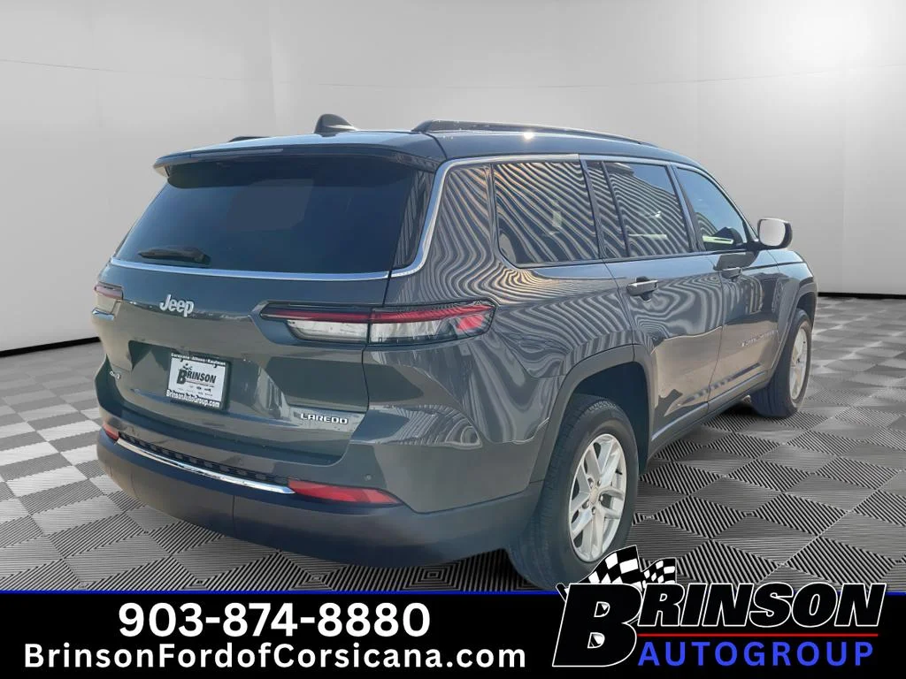 Used 2024 Baltic Gray Metallic Clearcoat Jeep Laredo X image 7