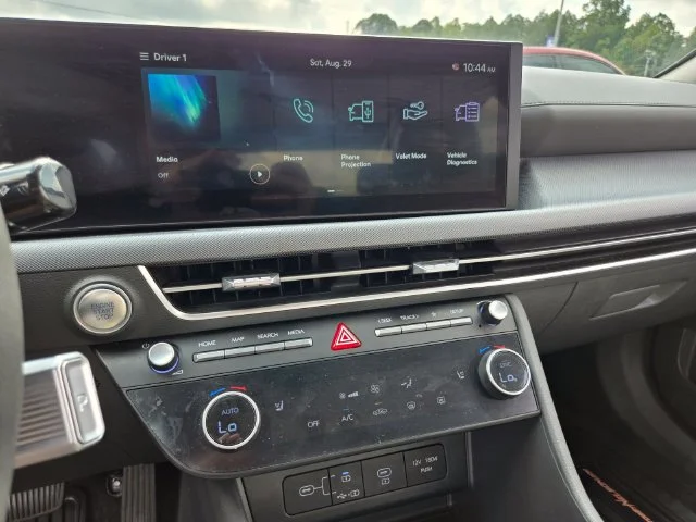 Used 2025 Blue Hyundai SEL image 25