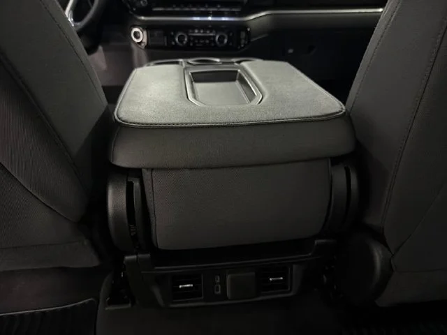 Used 2026 White Chevrolet LT image 13