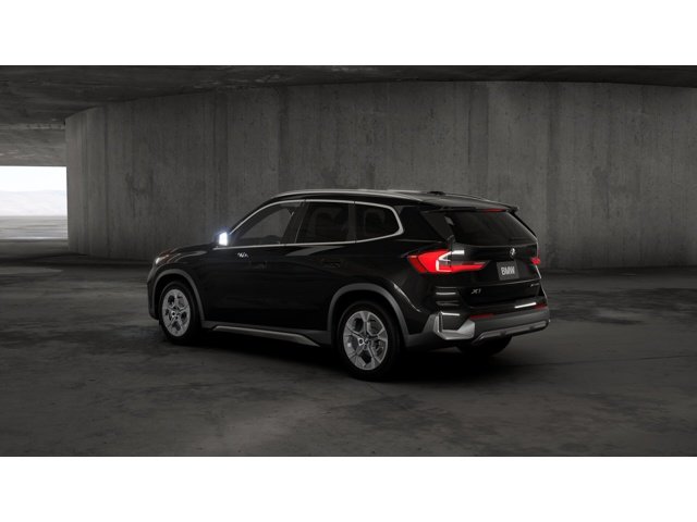 New 2027 0475 Black Sapphire Metallic BMW xDrive28i image 2