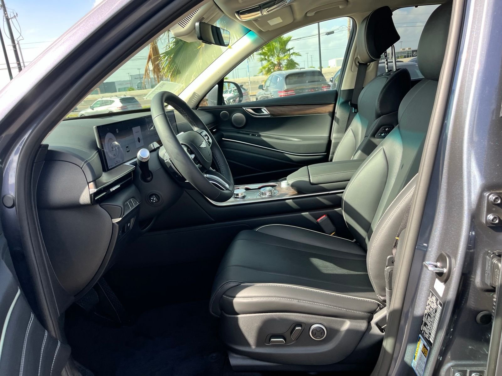 New 2027 Blue Genesis 2.5T ADVANCED image 15