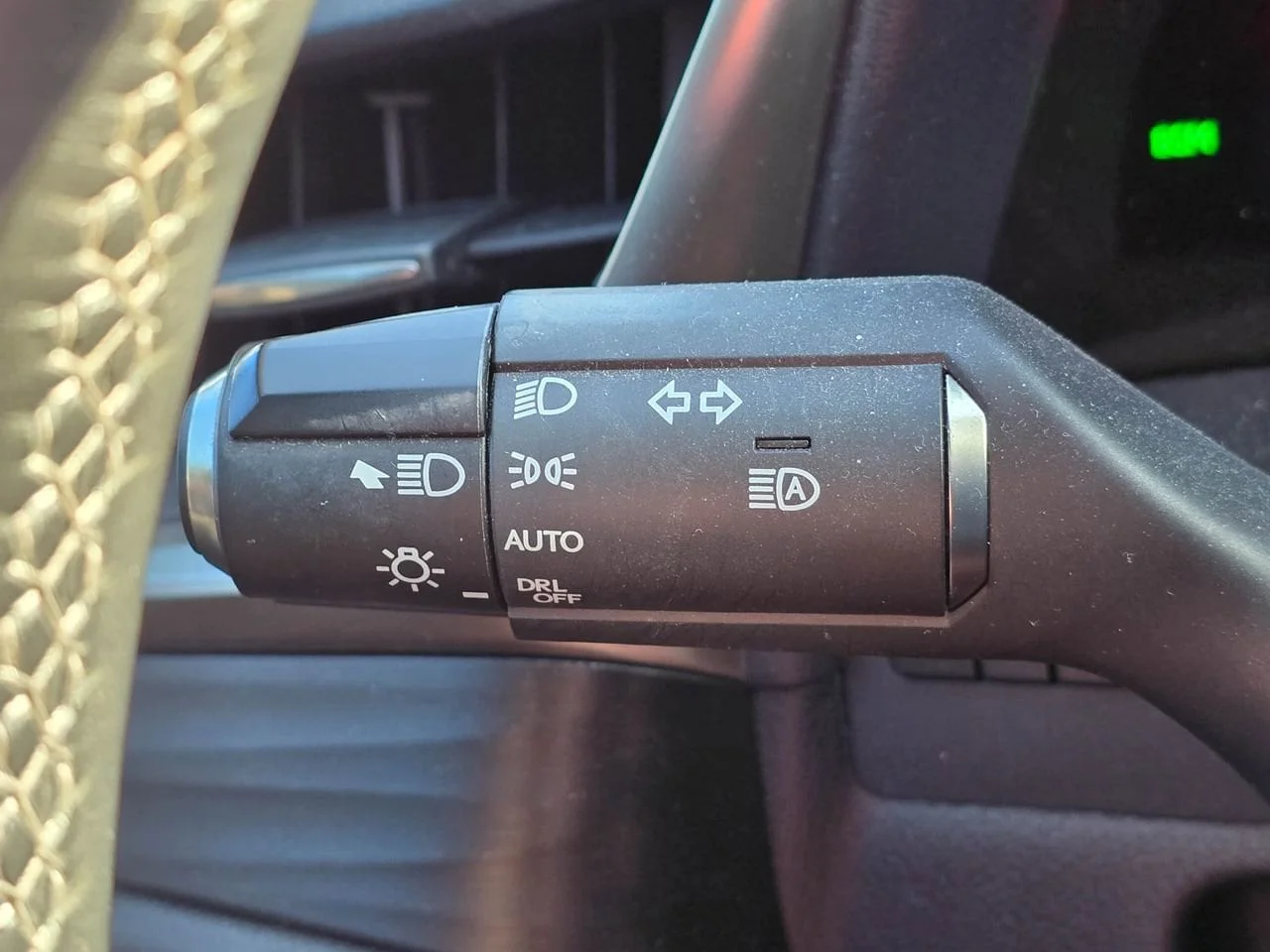 Used 2019 Black Lexus F Sport image 21