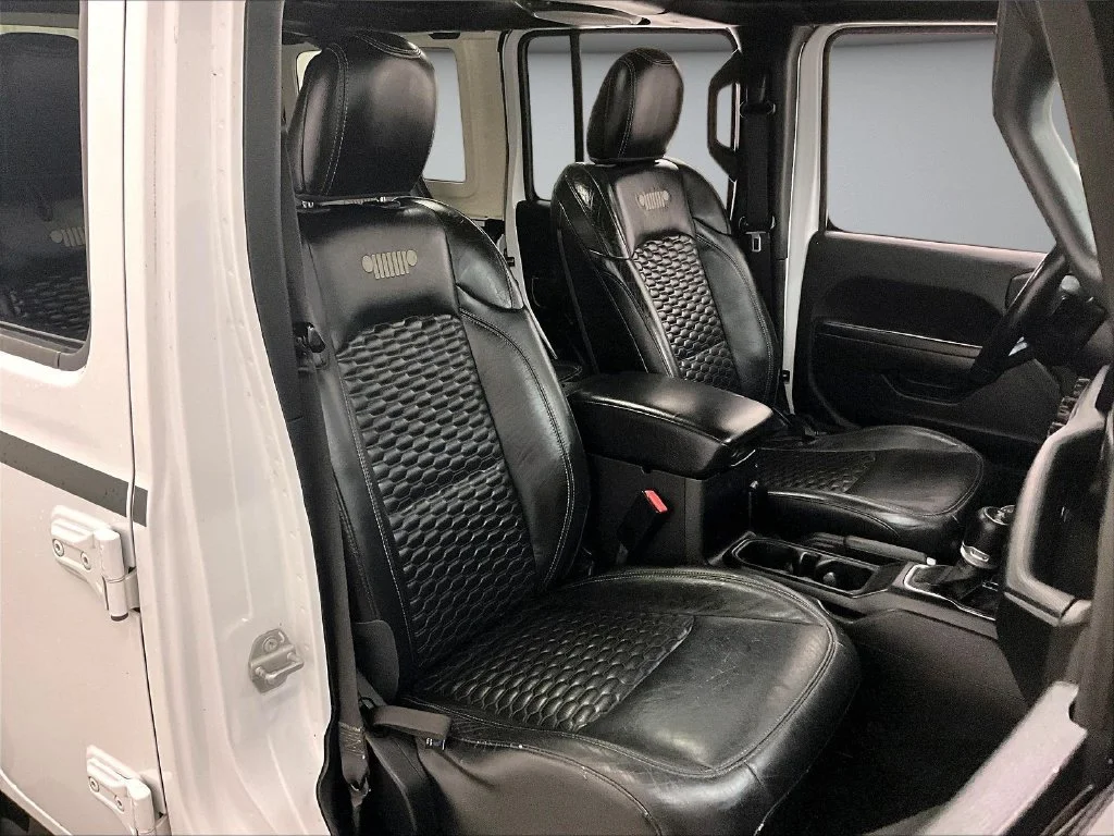 Used 2021 White Jeep Unlimited Sport S image 29