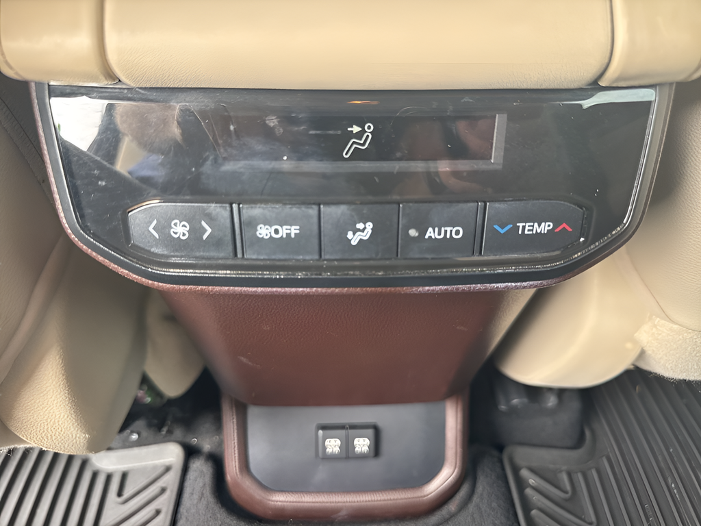 Used 2020 Gray Toyota XLE image 30