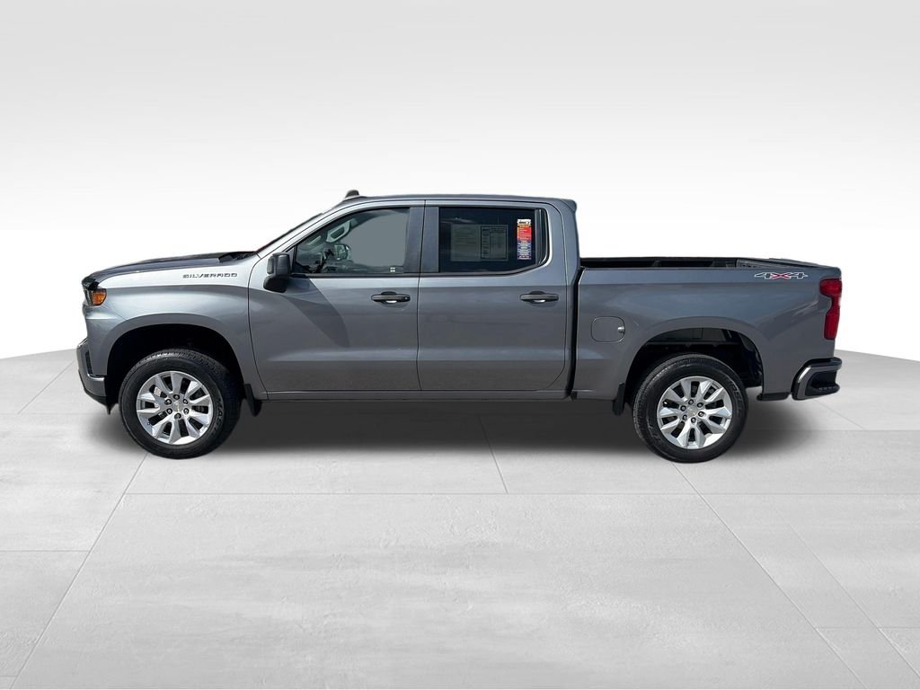 Used 2020 Gray Chevrolet Custom image 3