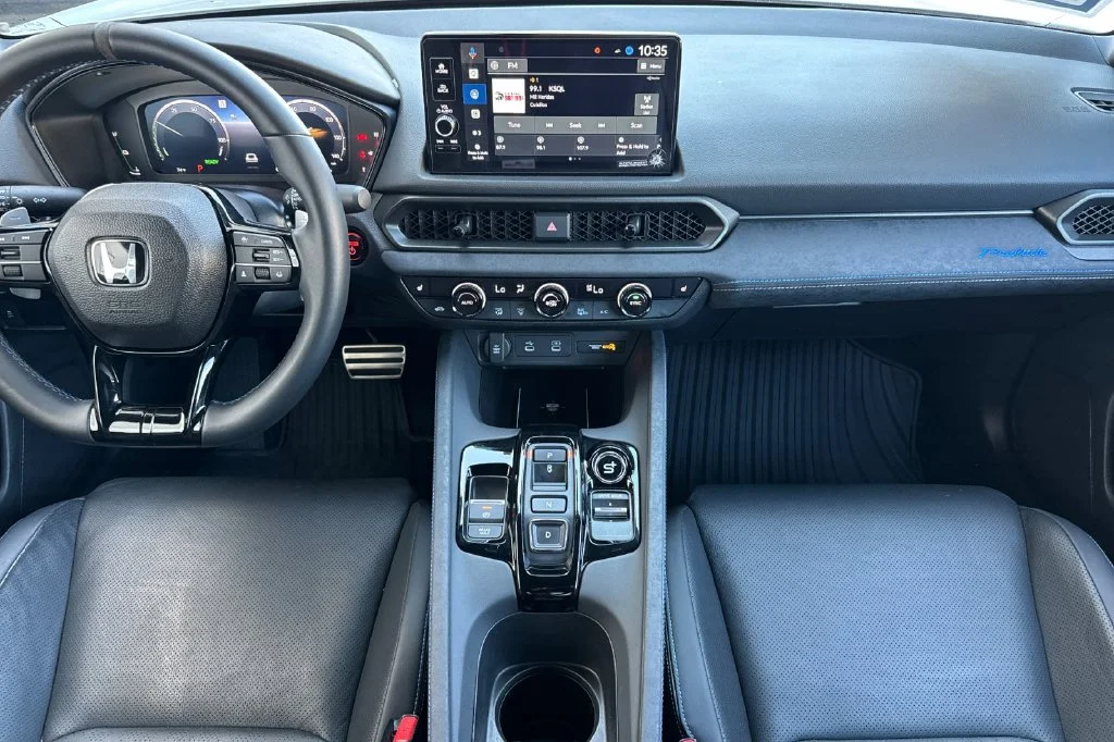 Used 2026 Winter Frost Pearl Honda  image 16
