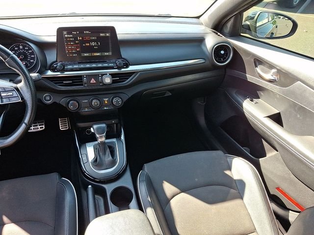 Used 2020 Black Kia GT-Line image 11