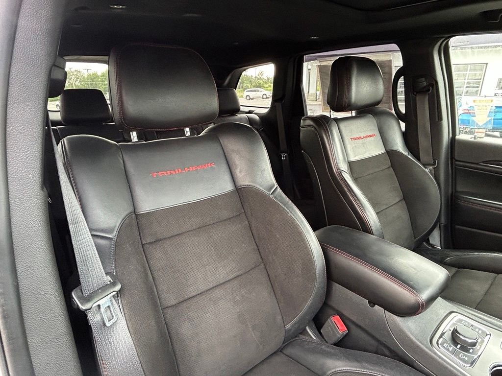 Used 2020 White Jeep Trailhawk image 45