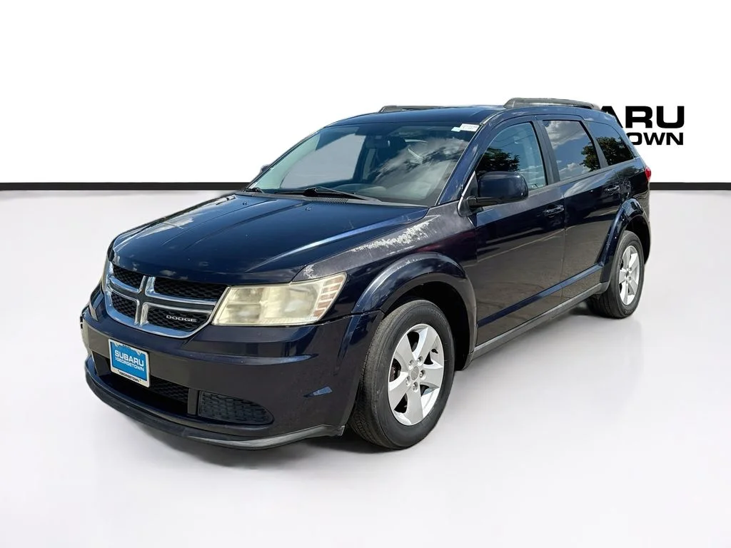 Used 2011 Black Dodge Mainstreet image 3
