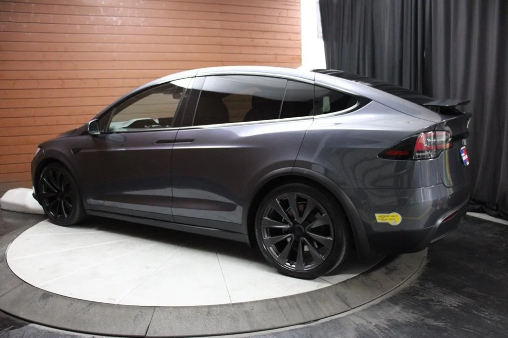 Used 2022 Solid Black Tesla Plaid image 56