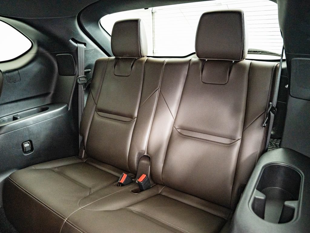 Used 2020 Machine Gray Metallic Mazda Signature image 49