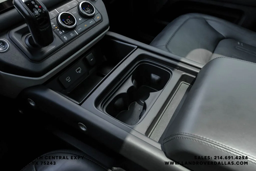 Used 2022 Hakuba Silver Metallic Land Rover XS Edition image 24