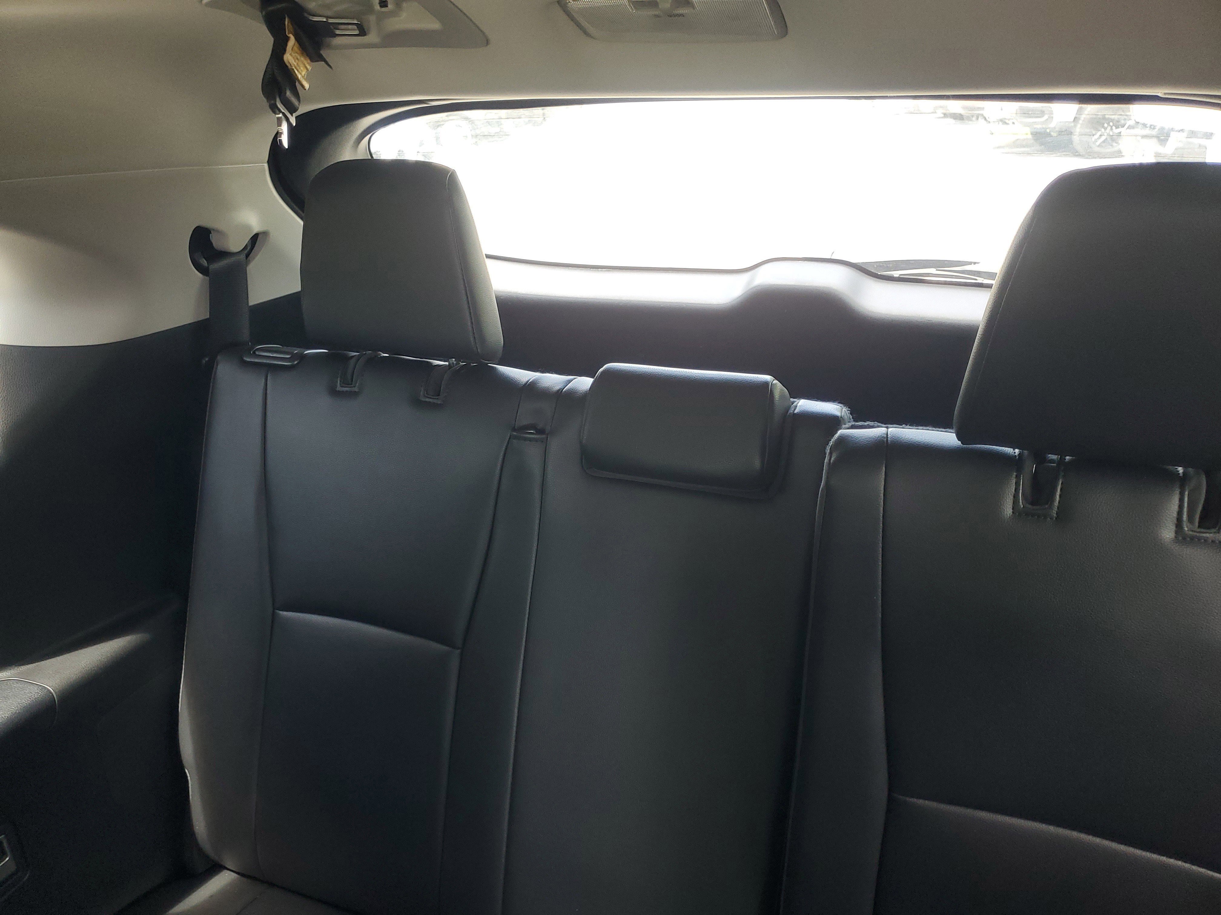 Used 2022 Midnight Black Metallic Toyota XLE image 15