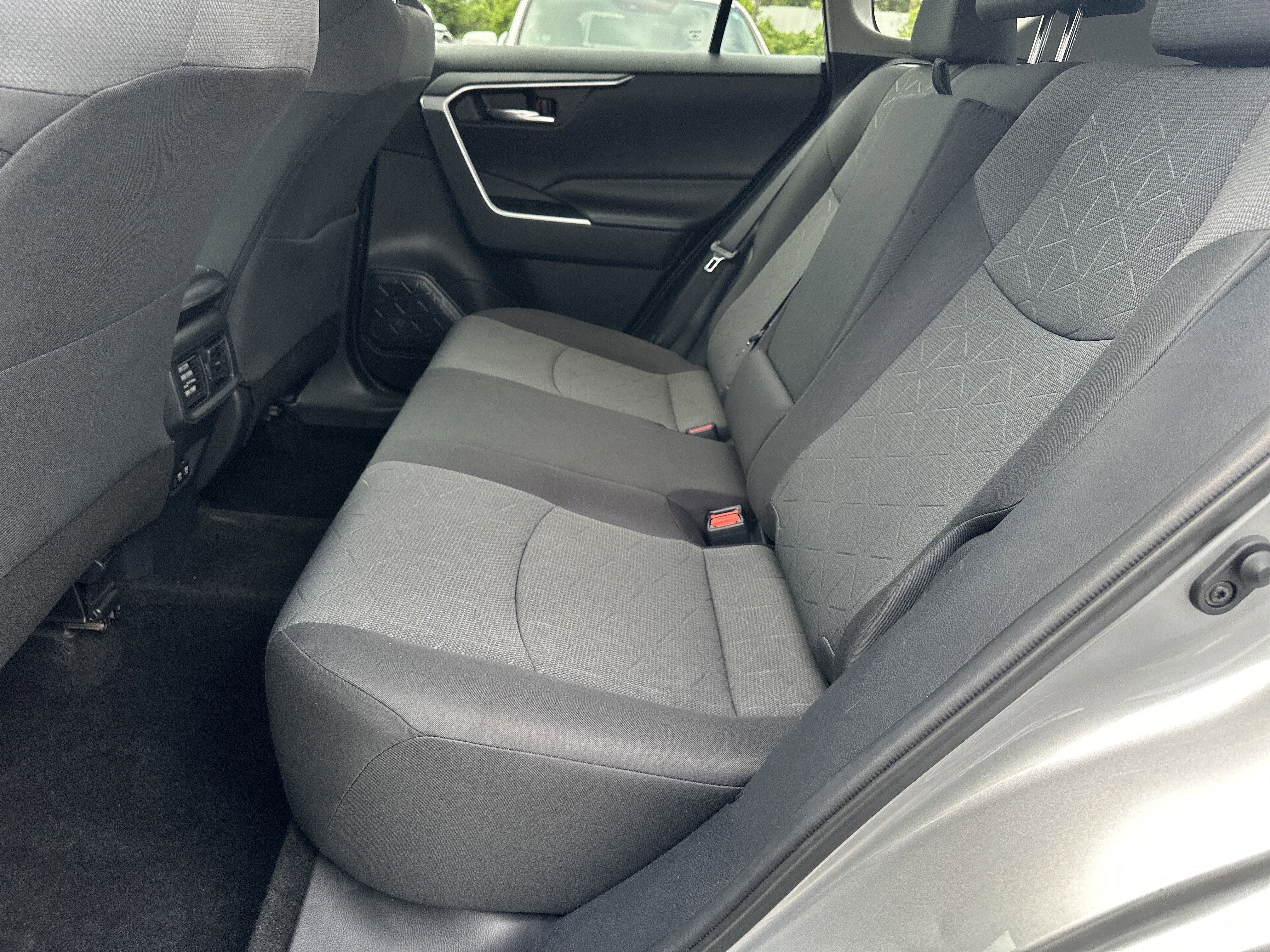 Used 2020 Silver Sky Metallic Toyota XLE image 24