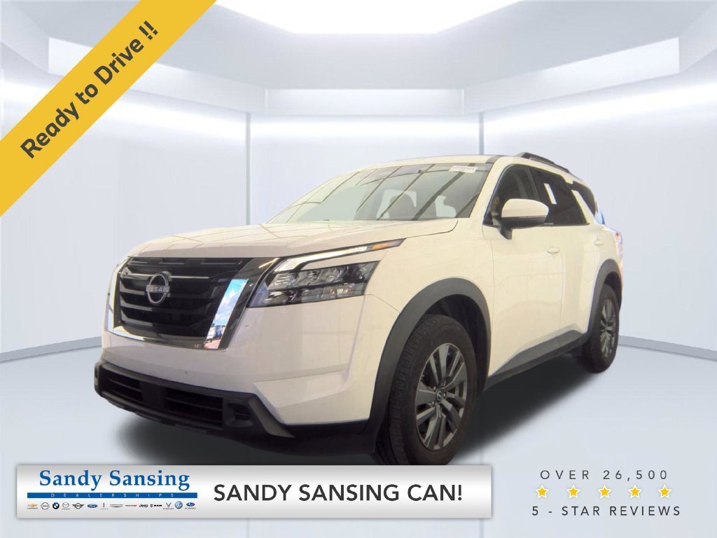 Used 2025 White Nissan SV image 1