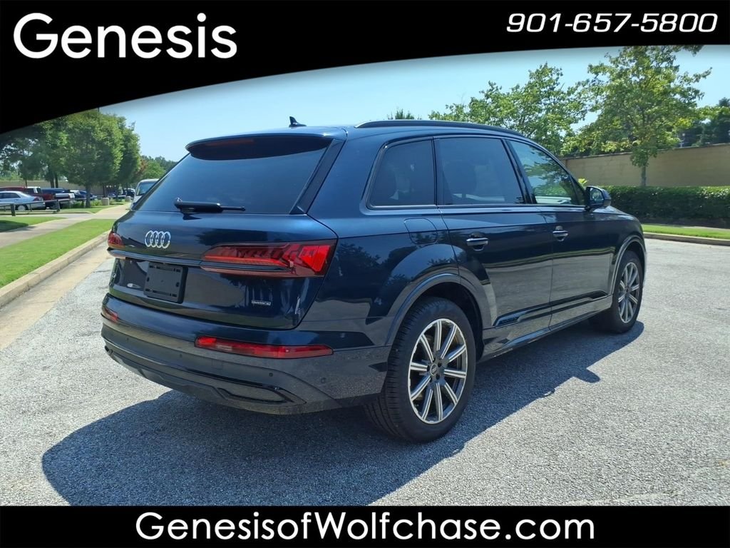 Used 2024  Audi 45 Premium Plus image 5