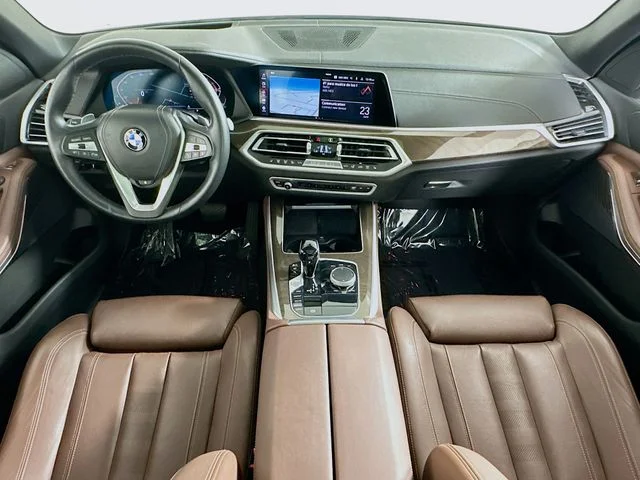 Certified Used 2022 White BMW sDrive40i image 13