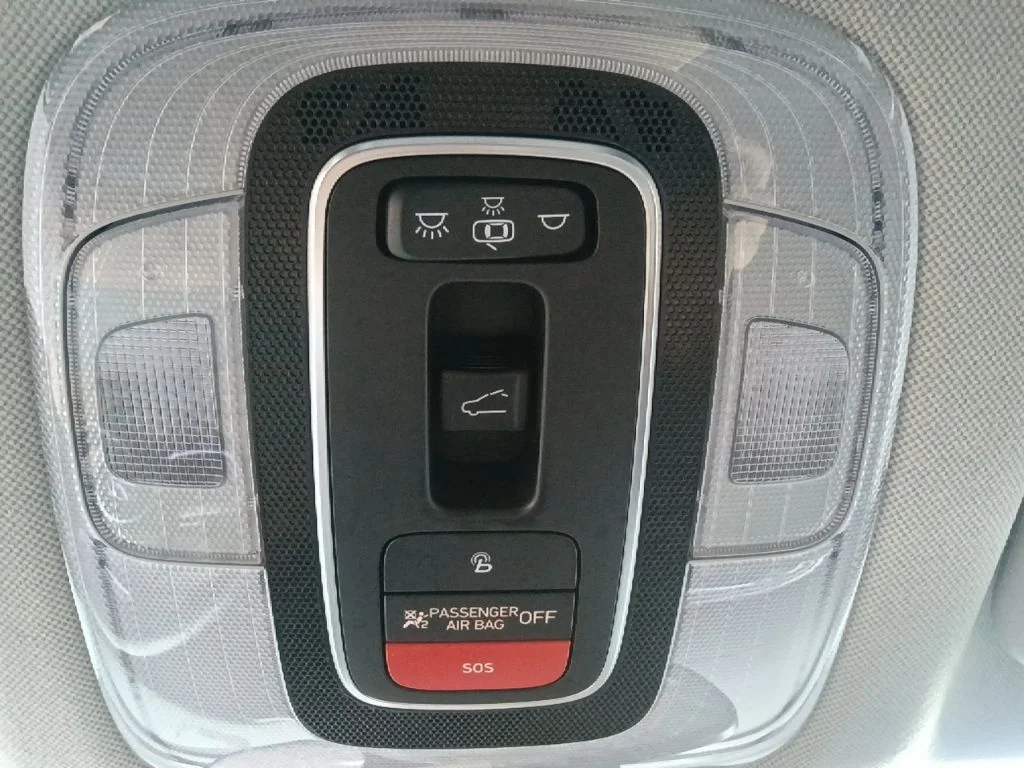 Used 2023 Red Hyundai Limited image 26