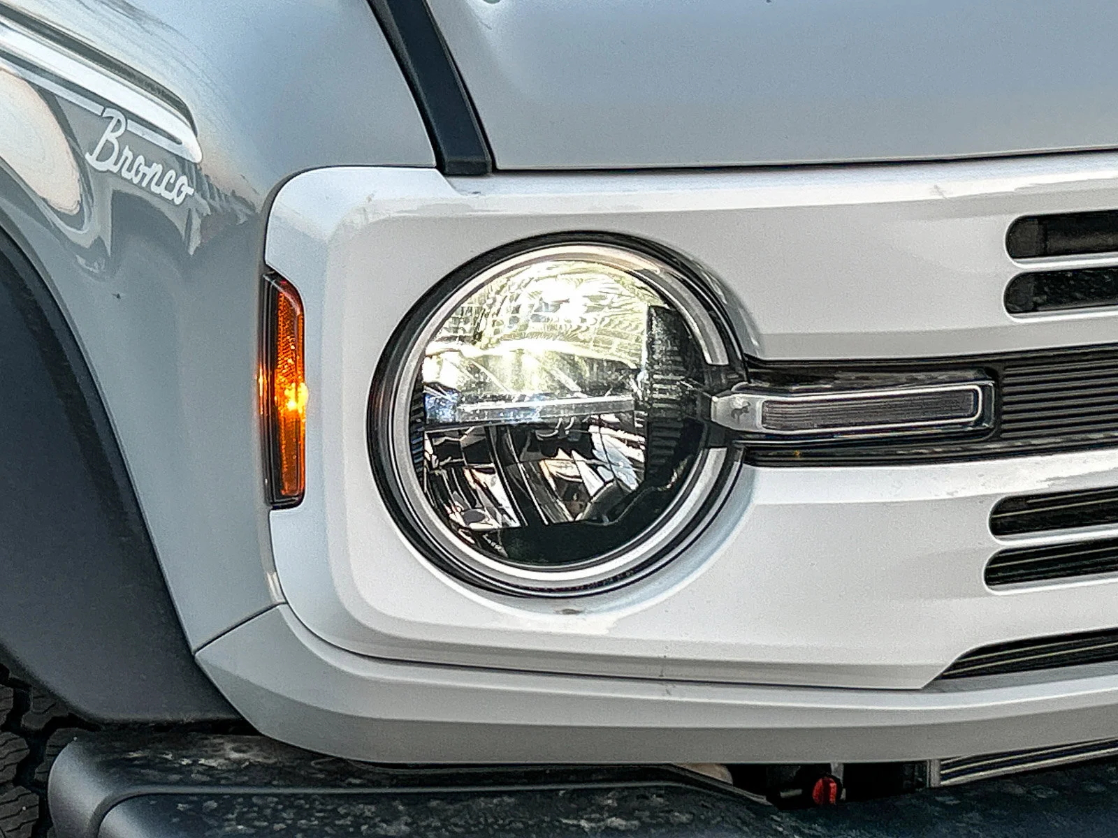 New 2026 Avalanche Gray Ford Heritage Edition image 4