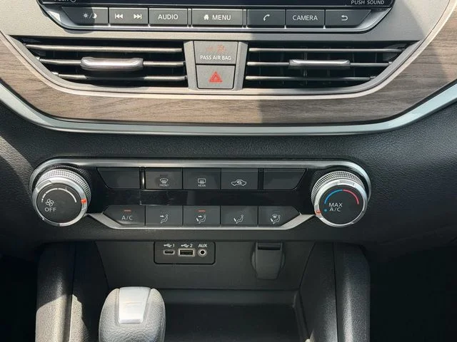 Used 2025 Gray Nissan 2.5 SV image 15
