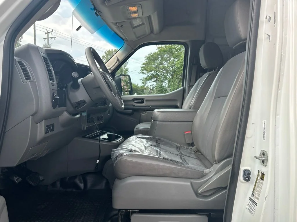 Used 2020 Glacier White Nissan SV image 16