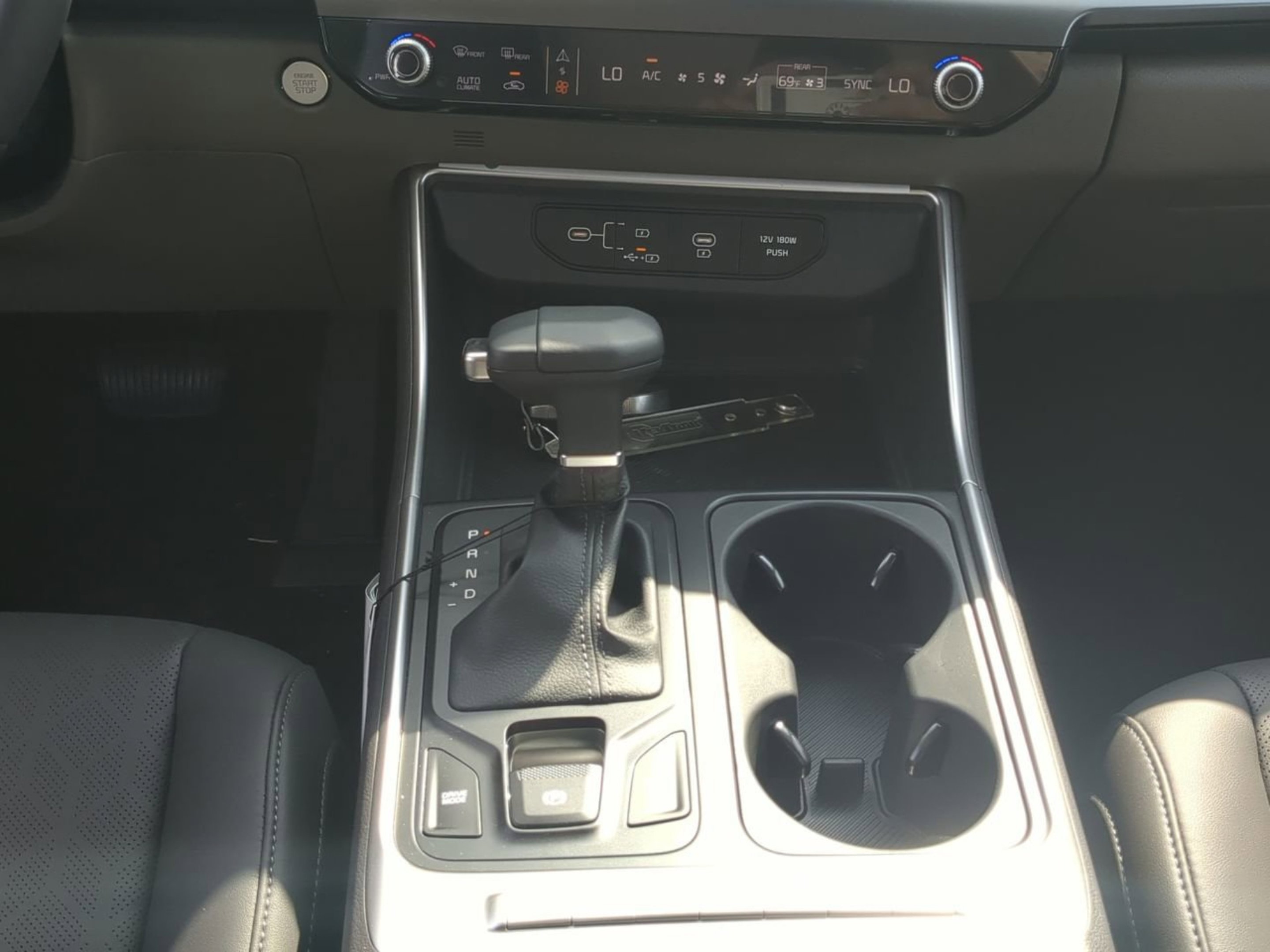 New 2026 Deep Chroma Blue Kia LXS image 16