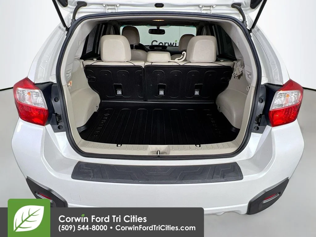 Used 2013 Satin White Pearl Subaru 2.0i Limited image 14