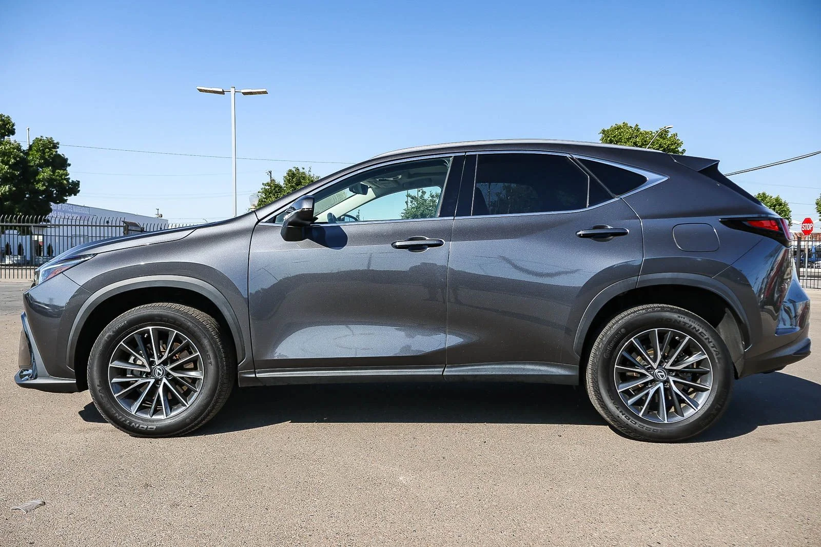Used 2022 Gray Lexus 350h Base image 8