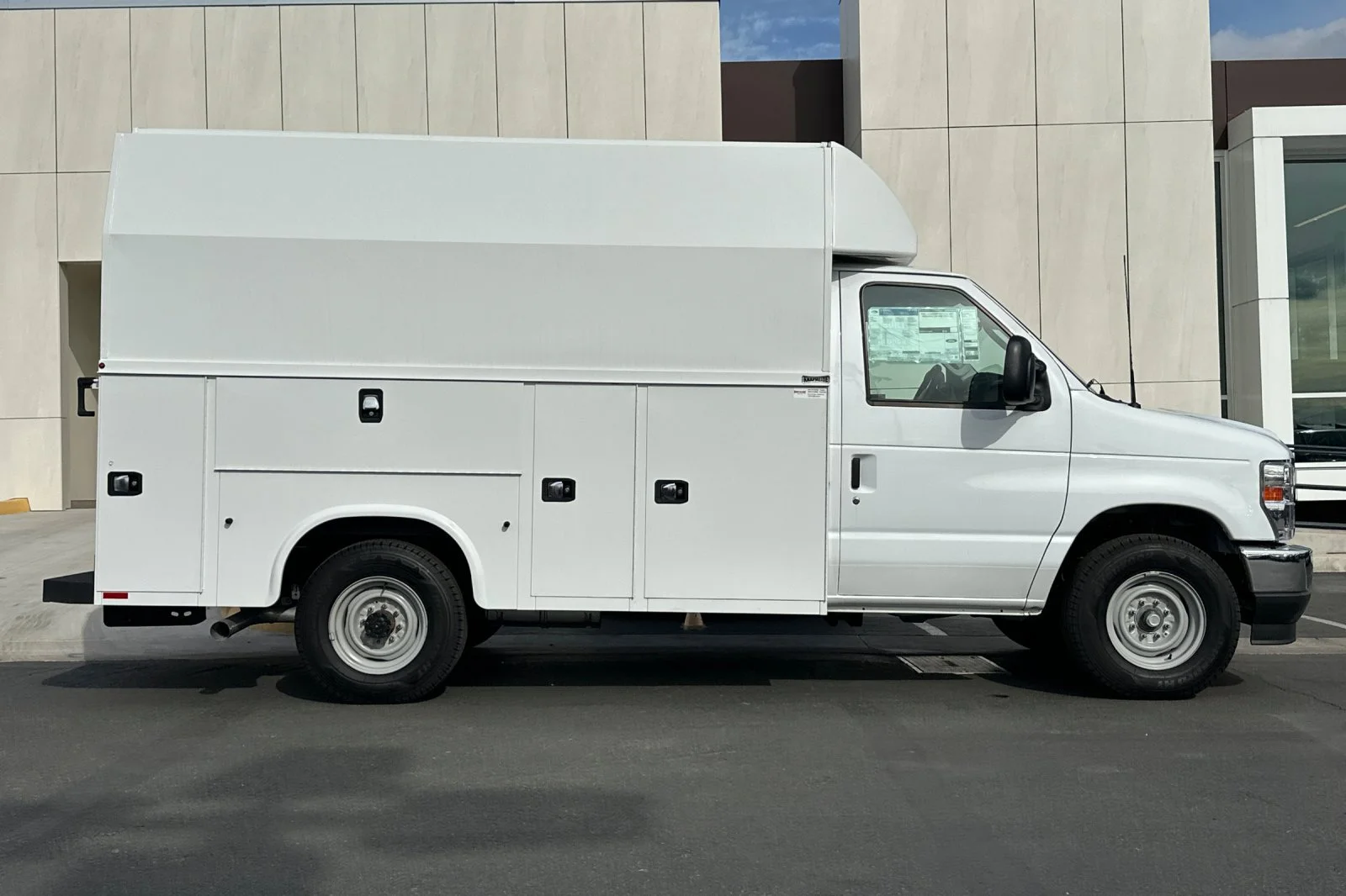 New 2026 White Ford Base image 2