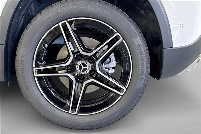 New 2026 Polar White Mercedes-Benz GLA 250 image 59