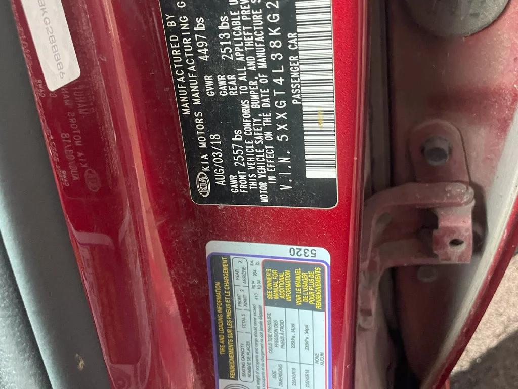 Used 2019 Red Kia S image 12